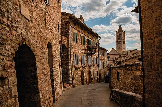 Selbstgeführter Assisi-Rundgang mit Audioguide